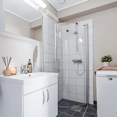 Charming In Historic Nordnes Apartment Bergen