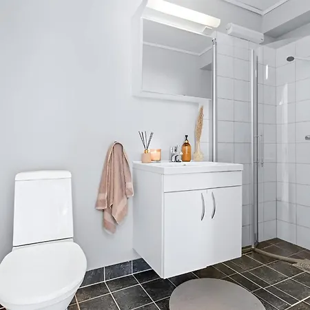 Charming In Historic Nordnes Apartment