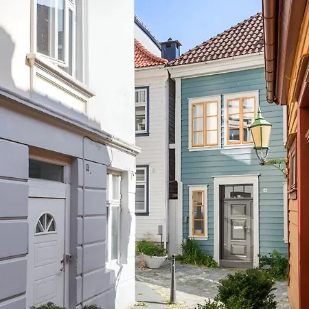 Apartment Charming In Historic Nordnes Bergen